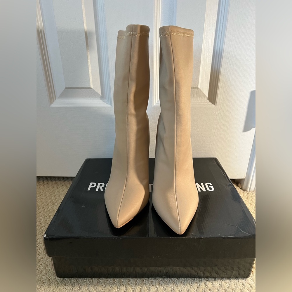 PrettyLittleThing tan heel boot size 8